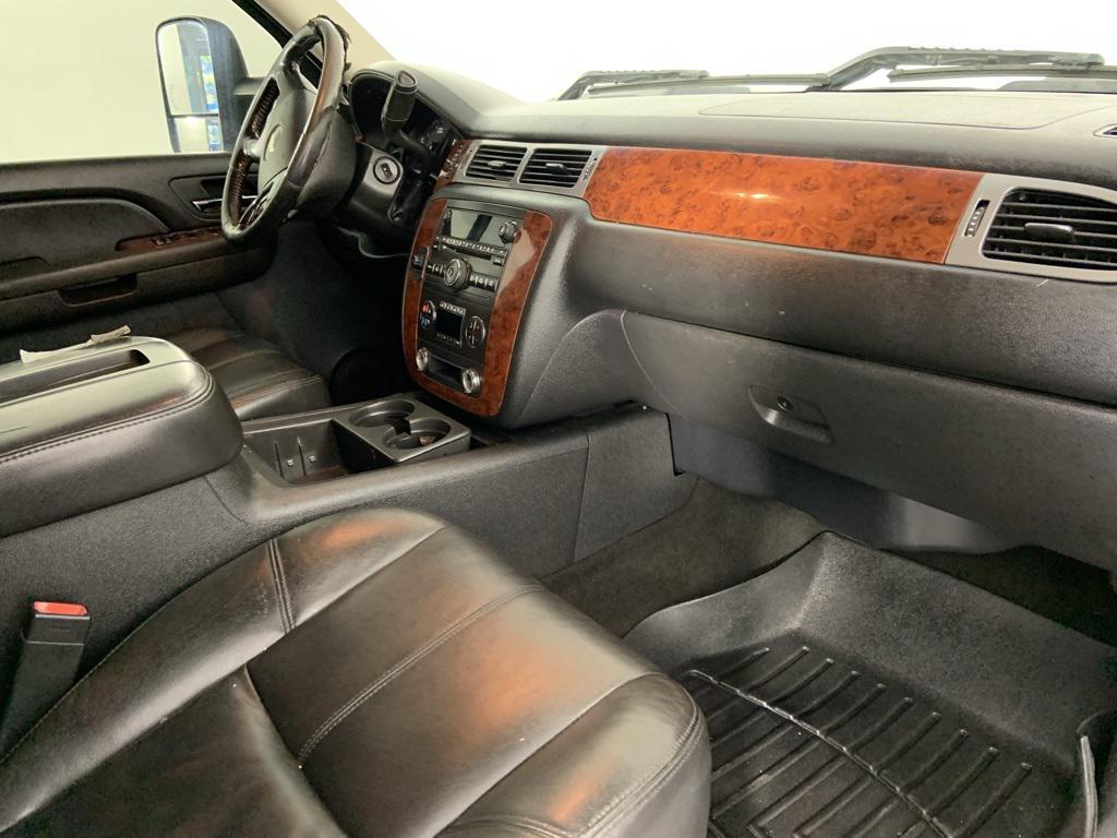 used 2009 Chevrolet Silverado 3500 car, priced at $15,998
