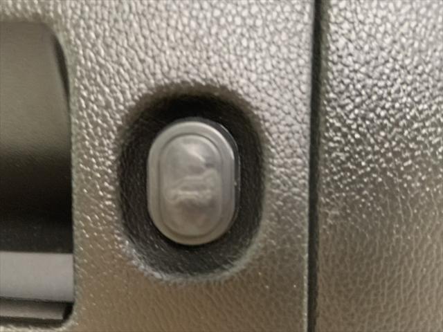 used 2019 GMC Yukon XL car, priced at $30,995
