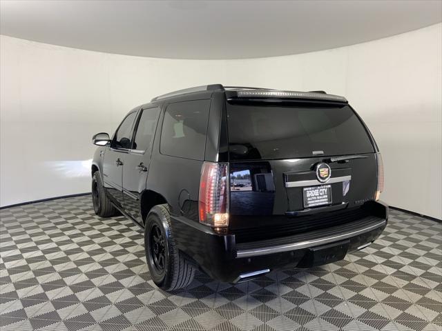 used 2013 Cadillac Escalade car, priced at $18,500