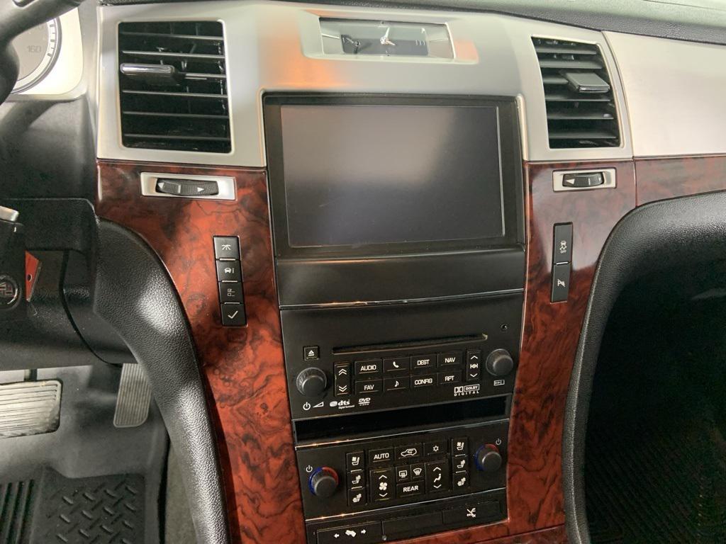 used 2013 Cadillac Escalade car, priced at $16,998