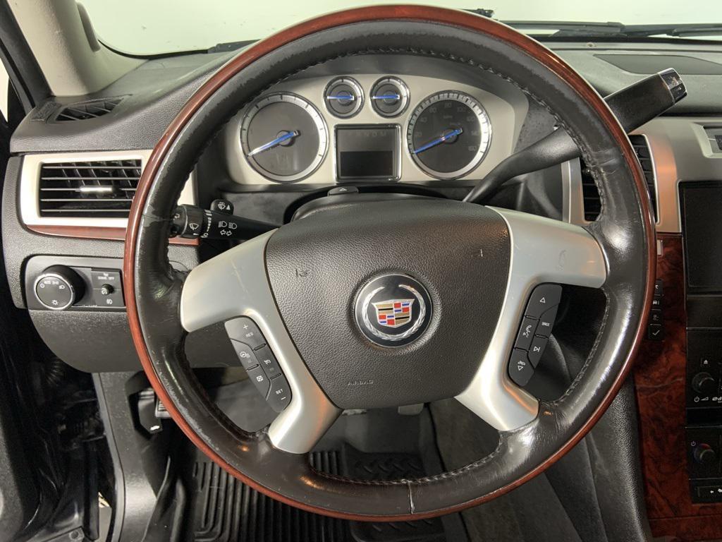 used 2013 Cadillac Escalade car, priced at $16,998