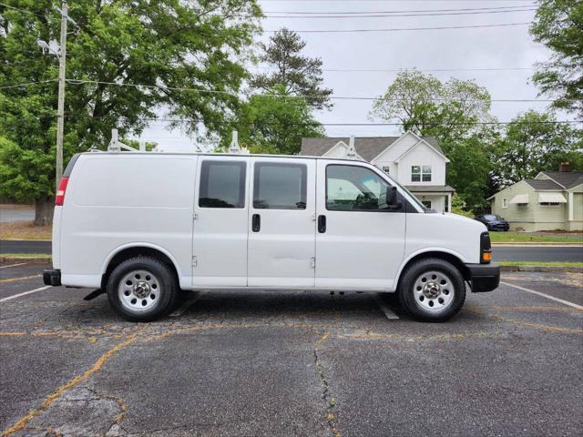 used 2010 GMC Savana 1500 car, priced at $10,495