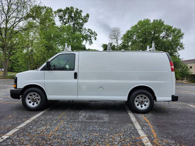 used 2010 GMC Savana 1500 car, priced at $10,495