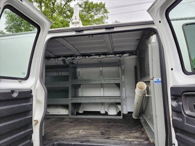used 2010 GMC Savana 1500 car, priced at $10,495