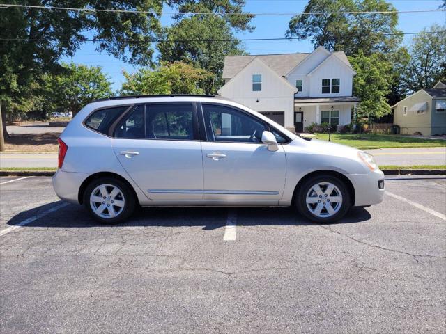 used 2008 Kia Rondo car, priced at $3,995