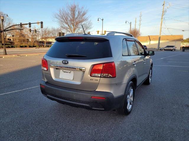 used 2013 Kia Sorento car, priced at $5,495