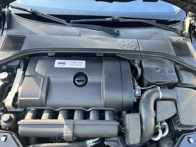 used 2011 Volvo S80 car, priced at $5,095