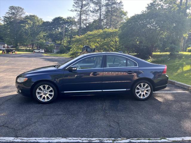 used 2011 Volvo S80 car, priced at $5,095