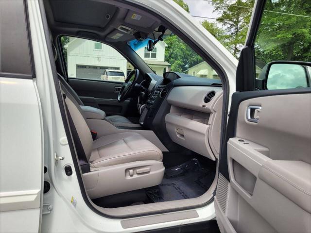 used 2014 Honda Pilot car, priced at $6,995