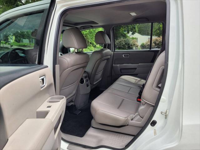 used 2014 Honda Pilot car, priced at $6,995