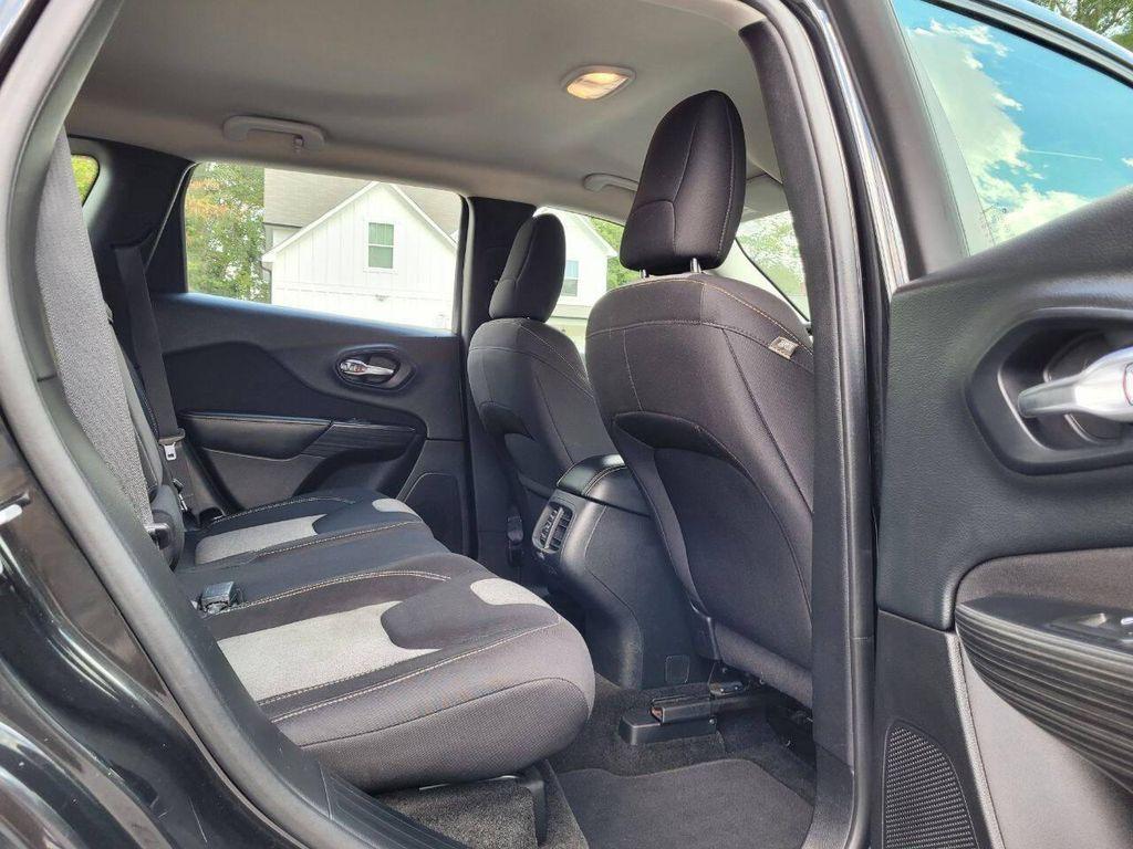 used 2015 Jeep Cherokee car, priced at $6,995