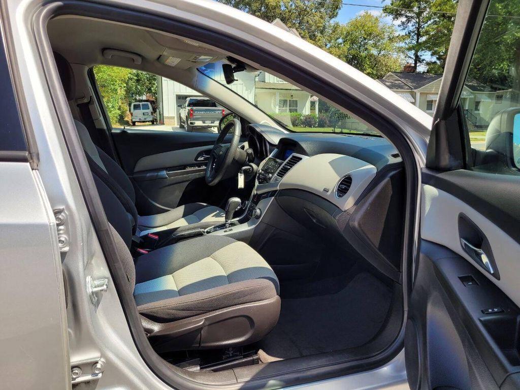 used 2016 Chevrolet Cruze Limited car, priced at $5,495