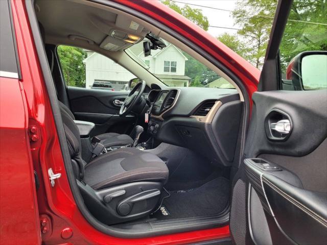 used 2015 Jeep Cherokee car, priced at $7,495