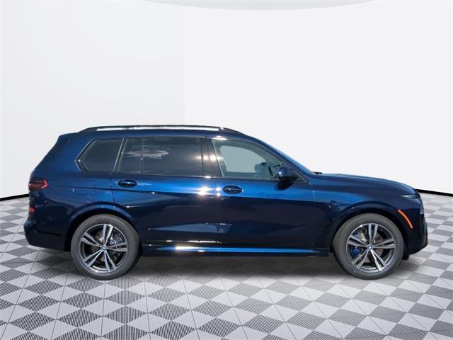 new 2025 BMW X7 car, priced at $100,005