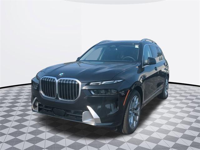 new 2025 BMW X7 car, priced at $89,025