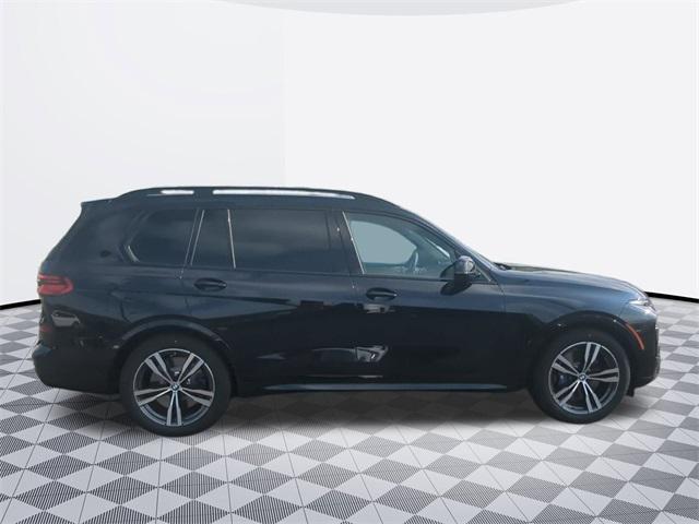 new 2025 BMW X7 car, priced at $120,105