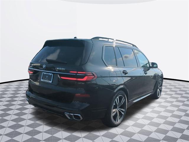 new 2025 BMW X7 car, priced at $116,295