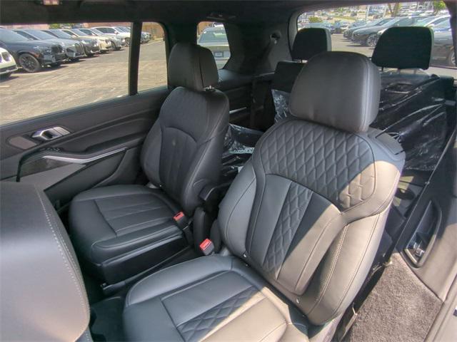 new 2026 BMW X7 car, priced at $123,380