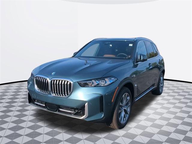 new 2025 BMW X5 PHEV car, priced at $82,605