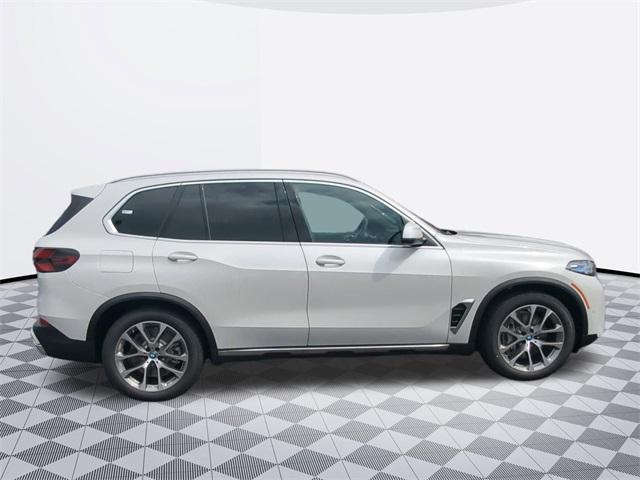 new 2025 BMW X5 PHEV car, priced at $75,275