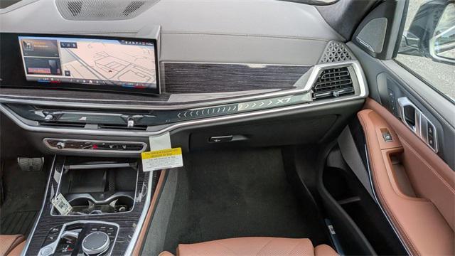 new 2026 BMW X7 car, priced at $96,080