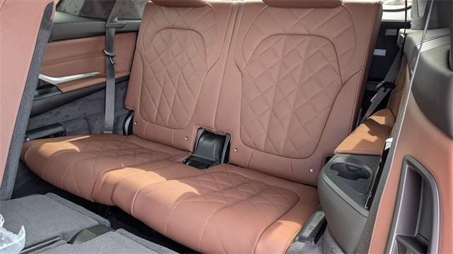 new 2026 BMW X7 car, priced at $96,080