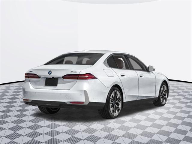 new 2025 BMW 540 car, priced at $77,475