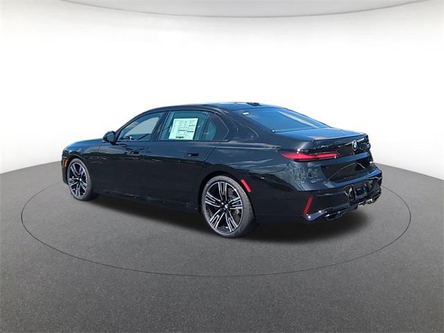 new 2025 BMW 760 car, priced at $132,650