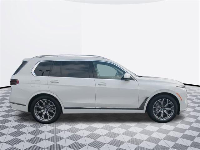 new 2025 BMW X7 car, priced at $89,875