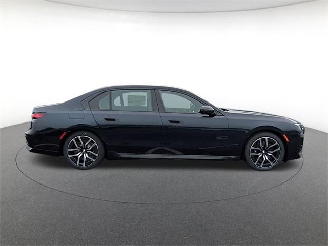 new 2025 BMW 760 car, priced at $136,125