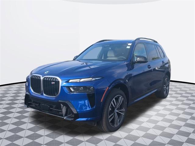 new 2025 BMW X7 car, priced at $116,475