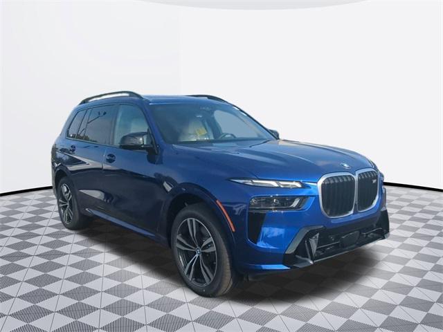 new 2025 BMW X7 car, priced at $116,475