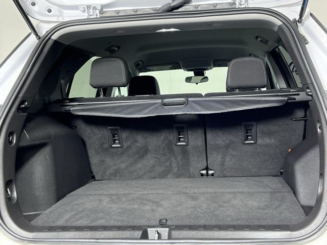 used 2022 Chevrolet Equinox car, priced at $18,375