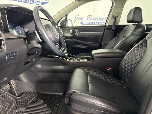 used 2023 Kia Sorento car, priced at $34,274