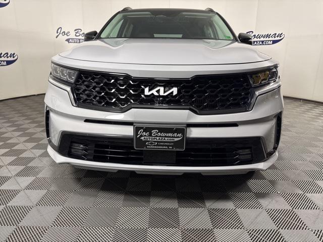 used 2023 Kia Sorento car, priced at $34,274