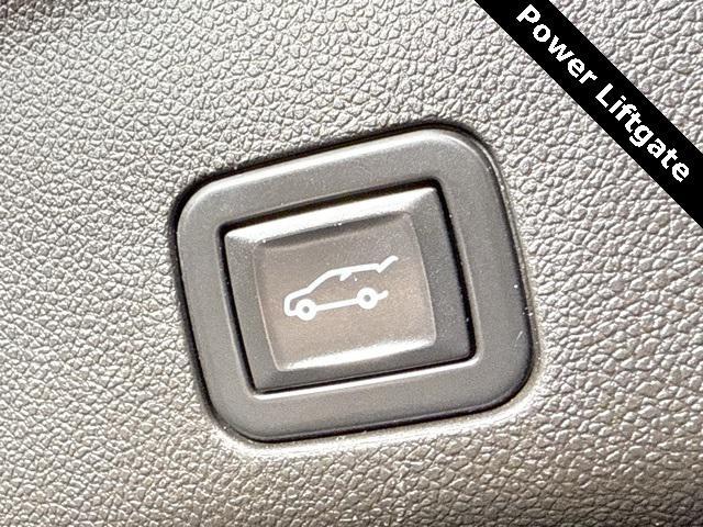 used 2021 Chevrolet Suburban car, priced at $38,391