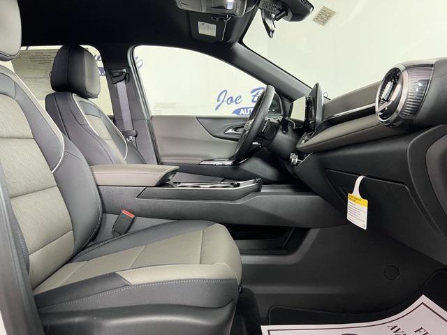 new 2025 Chevrolet Equinox car, priced at $31,171