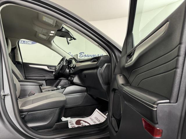used 2022 Ford Escape car, priced at $20,382