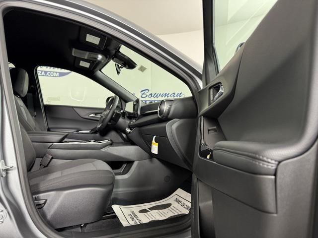new 2026 Chevrolet Equinox car, priced at $31,035