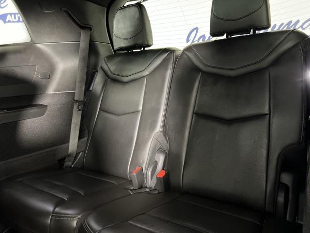 used 2022 Cadillac XT6 car, priced at $36,171