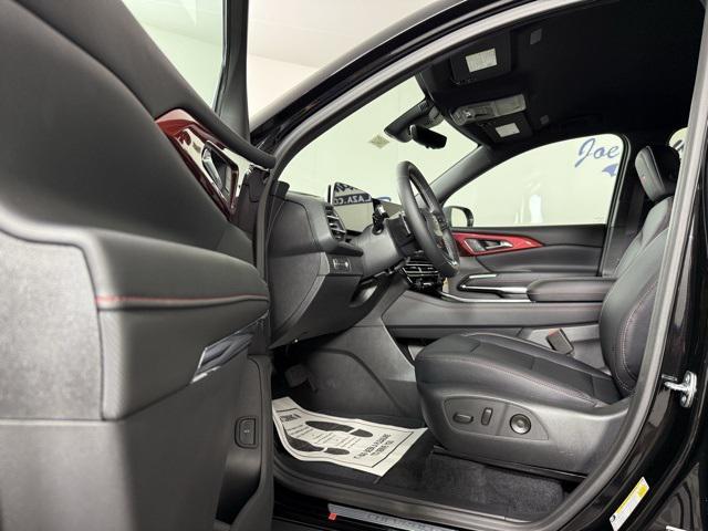 new 2026 Chevrolet Traverse car, priced at $51,240