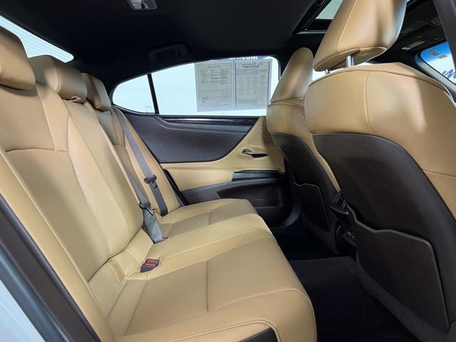used 2021 Lexus ES 250 car, priced at $32,987