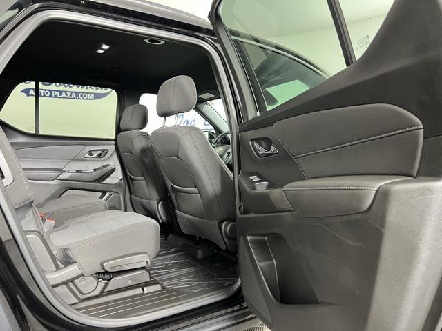 used 2023 Chevrolet Traverse car, priced at $35,960