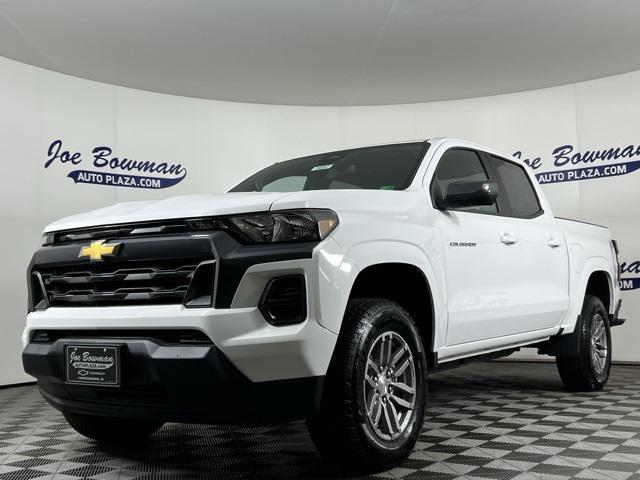 new 2024 Chevrolet Colorado car, priced at $33,173