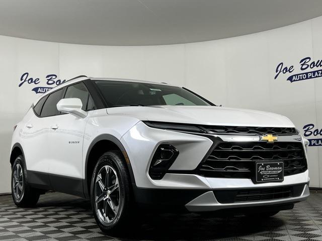 new 2025 Chevrolet Blazer car, priced at $39,968