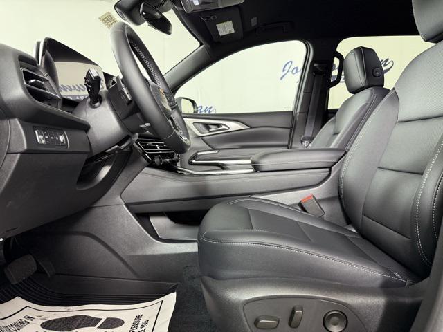 new 2025 Chevrolet Traverse car, priced at $46,132