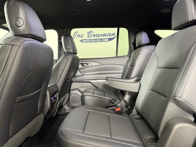 new 2025 Chevrolet Traverse car, priced at $46,132