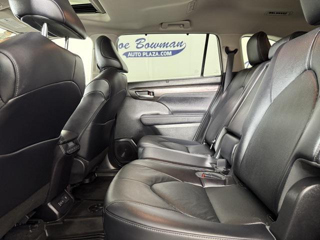 used 2023 Toyota Highlander car, priced at $42,438