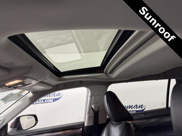 used 2023 Toyota Highlander car, priced at $42,438