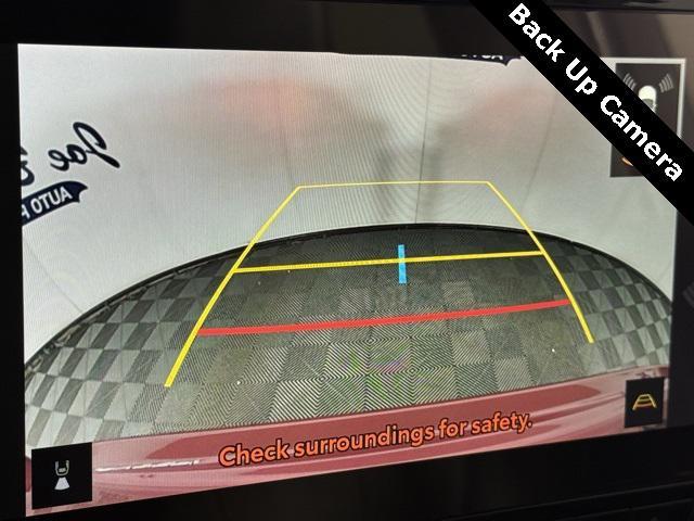 used 2023 Toyota Highlander car, priced at $42,438